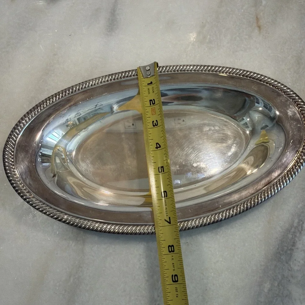 WM. Rogers 12x7 Silver Plate/Bread Dish ES052‎